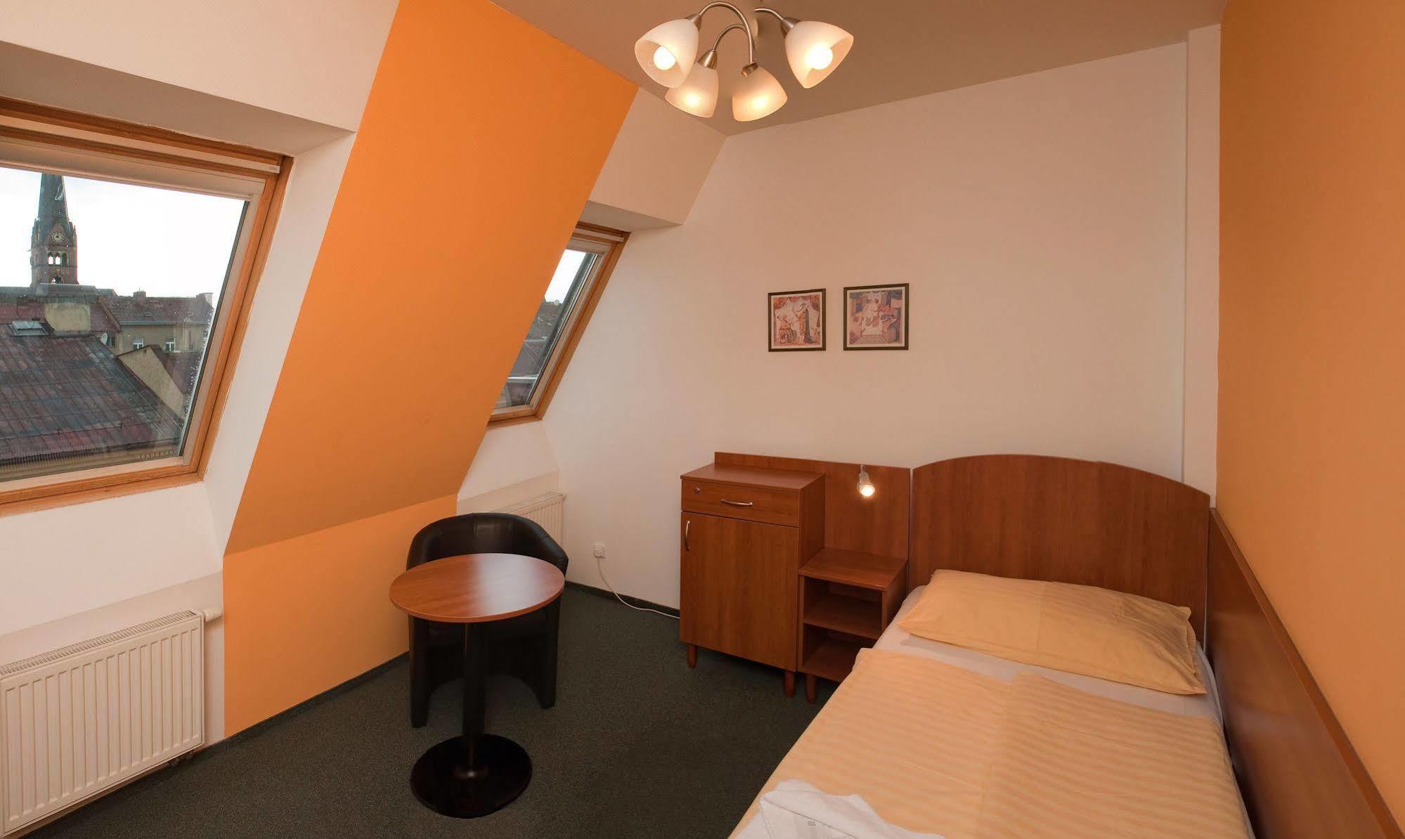 Hotel Antonietta テプリツェ エクステリア 写真